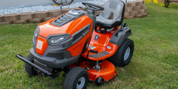  Démarreur tracteur tondeuse HS : symptômes et solutions